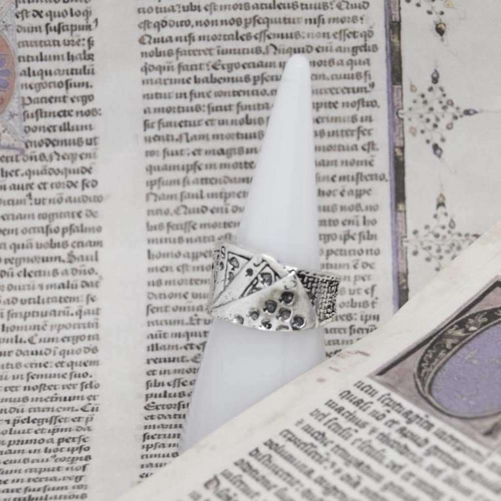 Playing Cards Ring - Picture 4 of 7
